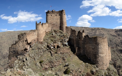 ÇILDIR ŞEYTAN KALESİ RÖLÖVE, RESTİTÜSYON, RESTORASYON ve ÇEVRE DÜZENLEME PROJESİ